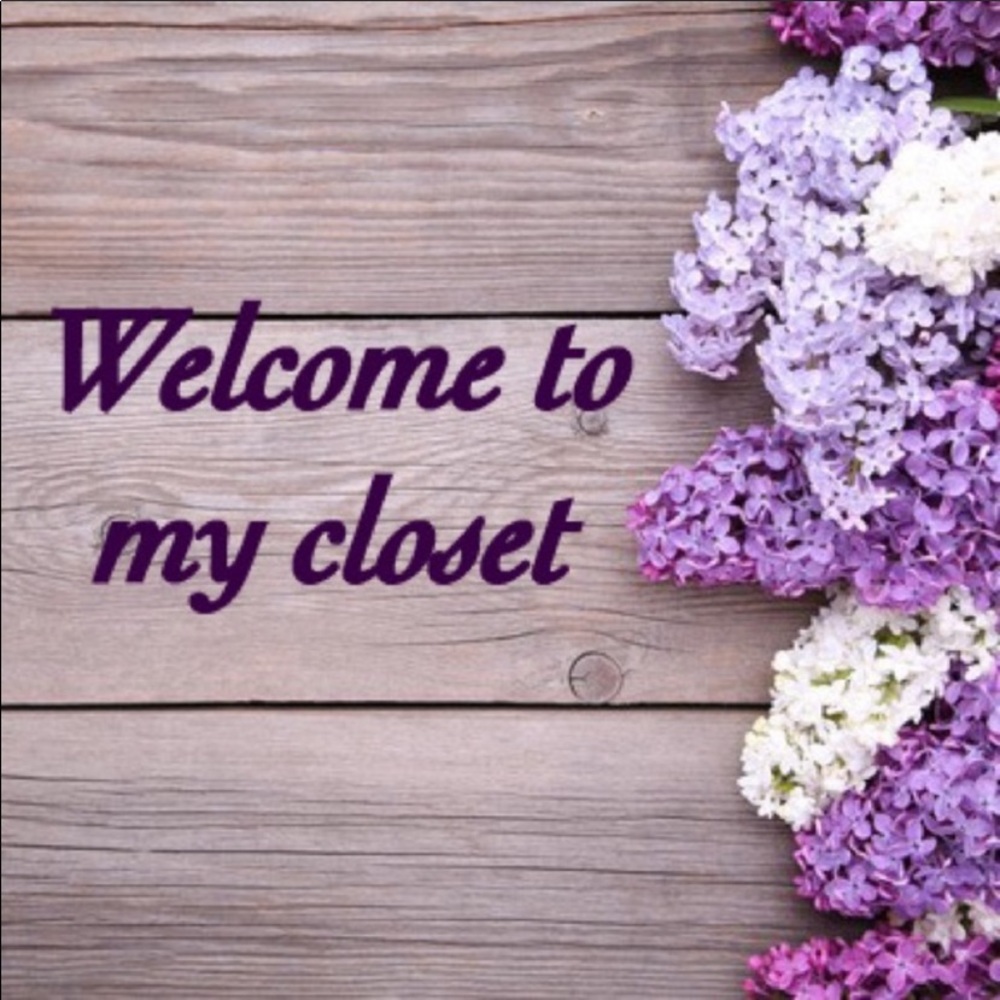 Welcome to my closet.🌸